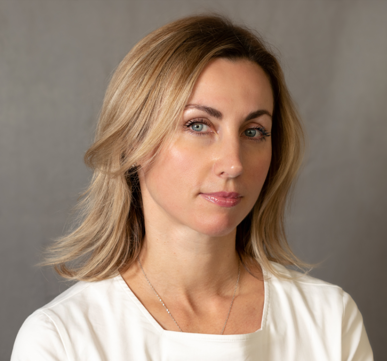 Врач-косметолог Светлана Михайловна Корякова